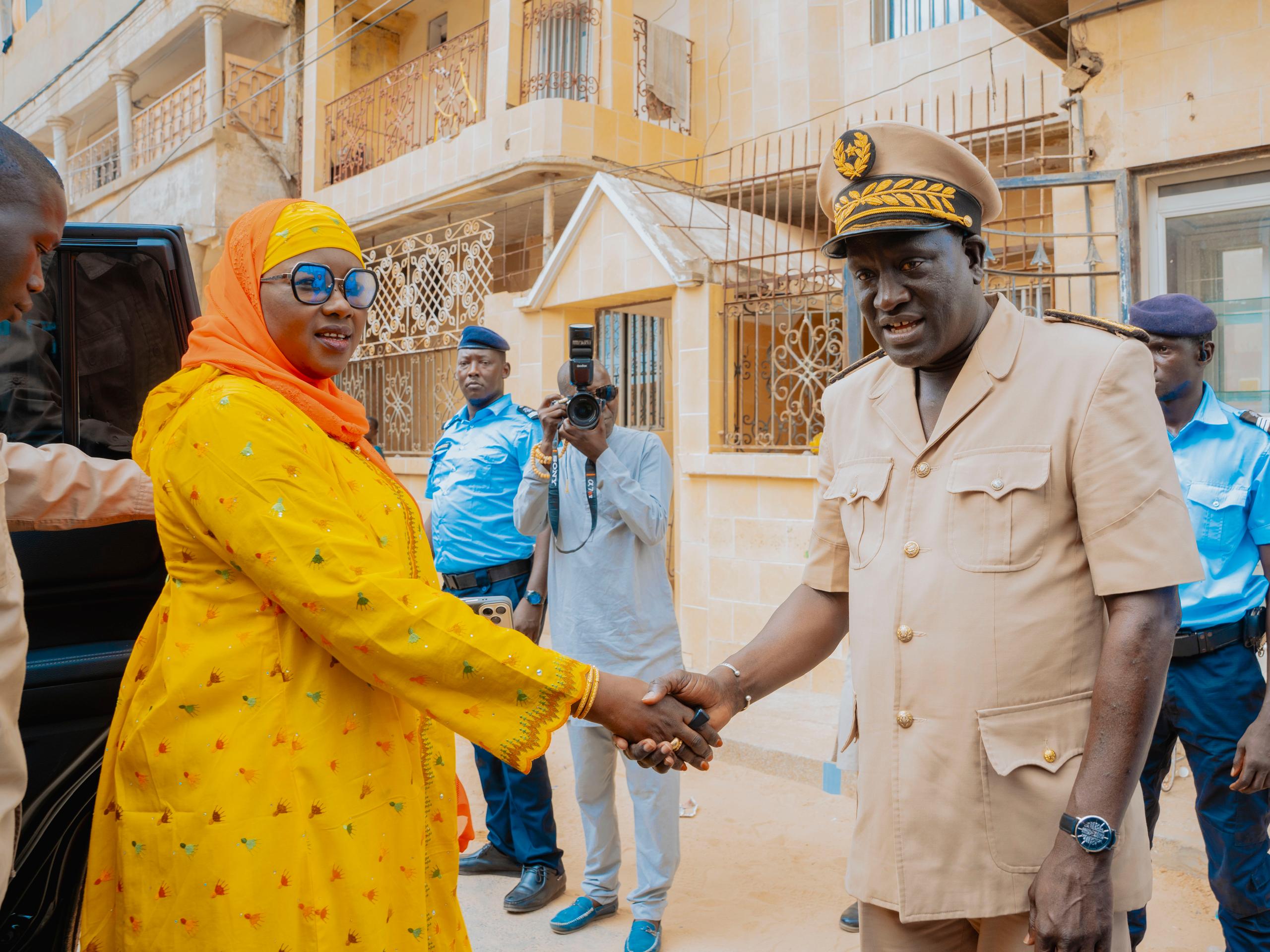 Ziar de Madame Amy Mara Dièye auprès du Khalife Général des Tidianes